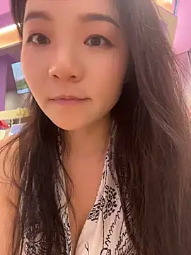 xiaochengzi505 live cam on StripChat