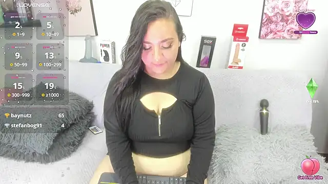 Lele_669 live cam on StripChat