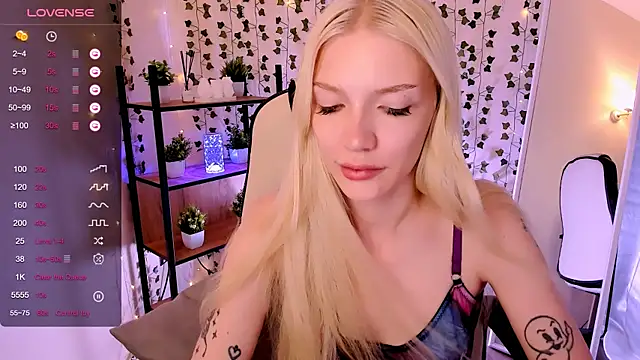 AnyaTaylor_