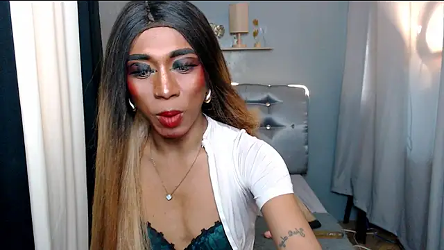 TsBlackHORSECOCKcalix webcam
