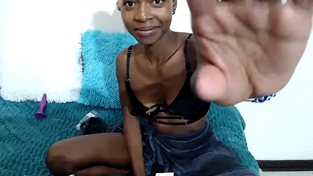 SexyPetite_22 webcam