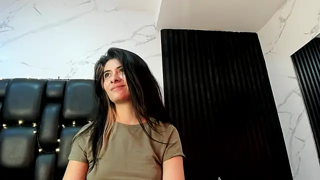 AshleyyHall webcam