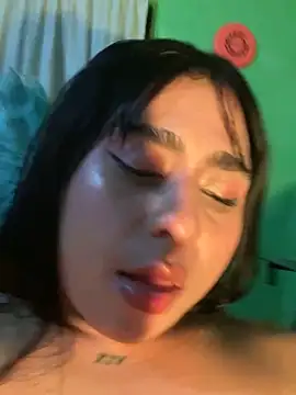 mara_vip12 live cam on StripChat