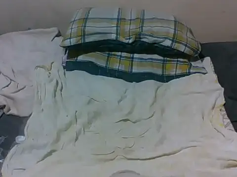 Applecute254 webcam
