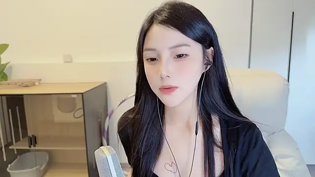 holo_love webcam
