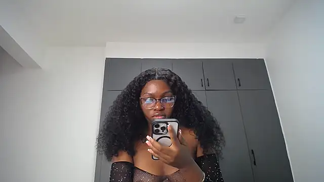 Pretty_Liya08 webcam