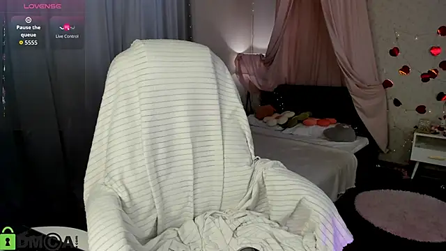Esme_Runn webcam