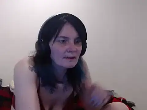 Hotmodel1984 webcam