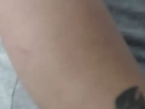 EmilyJenner webcam