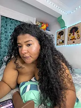 dana_falcoo25 webcam