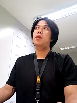 akiramoore webcam