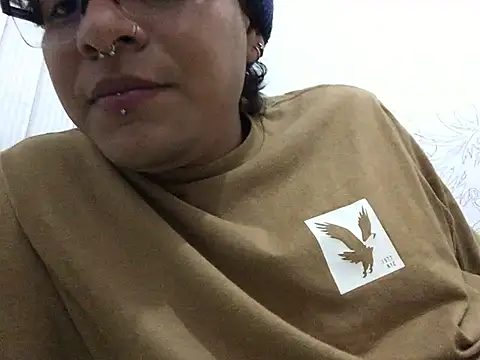 xhecho_uzumaki webcam
