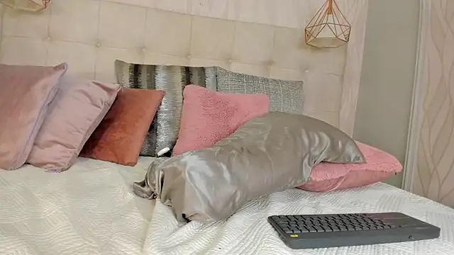 CHRISTY_BAKER webcam