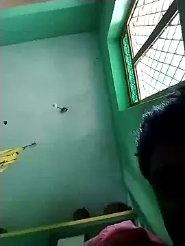 Usha_pottachi webcam