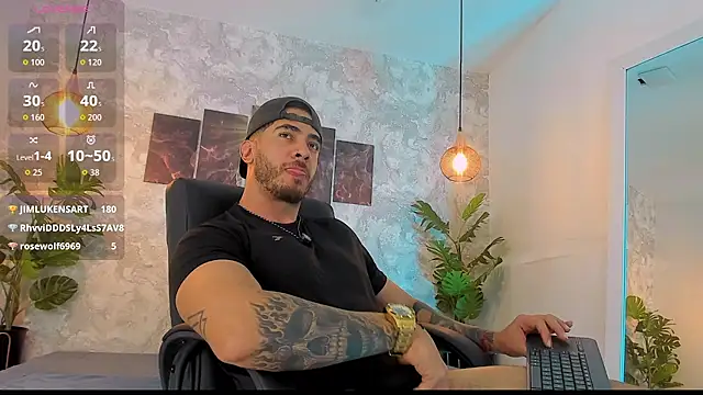 Nate_franco live cam on StripChat