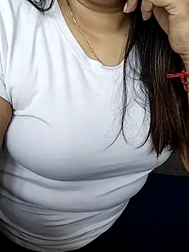 QueenHaryanaa webcam