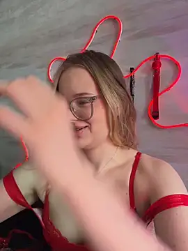 Queen_Lynn webcam