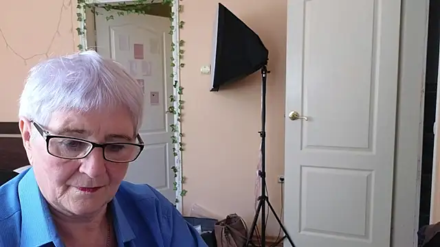 Sandra_Snowflake webcam