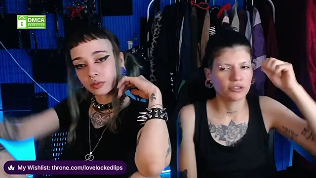 lovelockedlips webcam