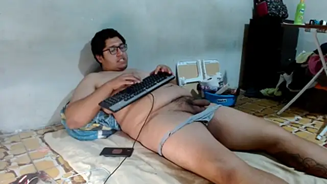 MeisanPaul live cam on StripChat