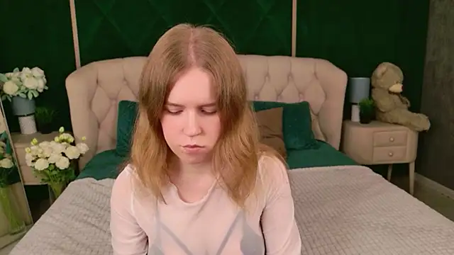 Alida_Brice webcam