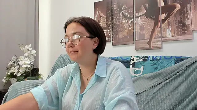 Sweetie_Rozzy live cam on StripChat
