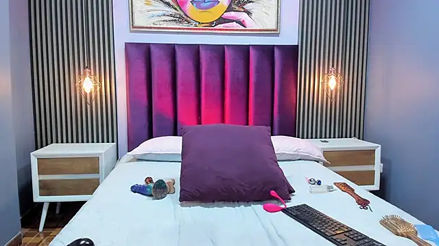 Thecrazyadams_ webcam
