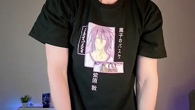 AnthonyCuutie webcam