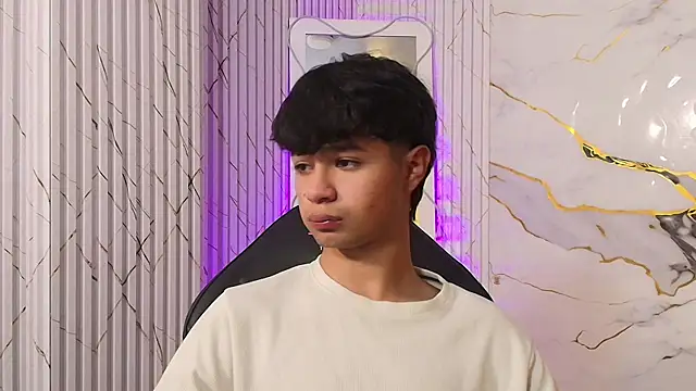 spark_tay (M twink) - 😈 suck dildo🫦