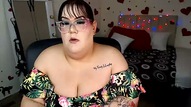 GiannaMorrys live cam on StripChat