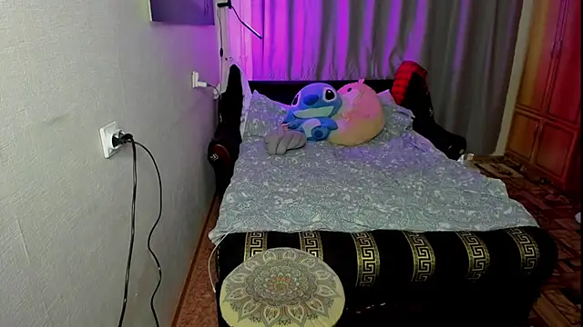 monica__elder webcam