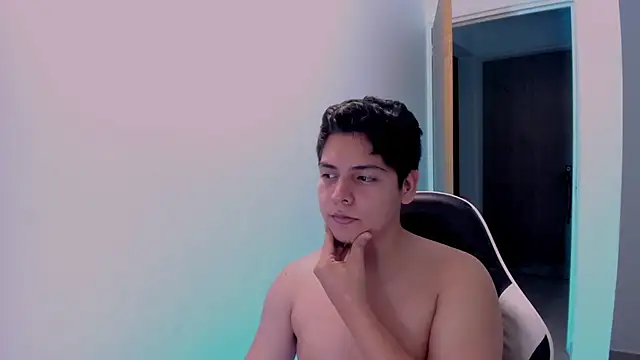 Asta_YunoXXX webcam