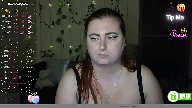 Alicia_love00 live cam on StripChat