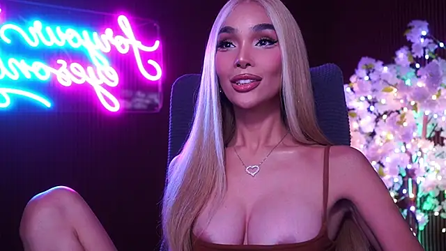 xxforyoureyesonlyxx webcam