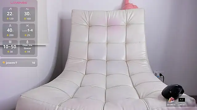 Aaron_Tate webcam