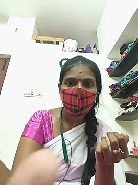 Tamil_Yalini12 live cam on StripChat