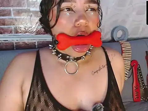 emma_bdsm_ live cam on StripChat