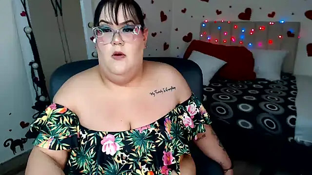 GiannaMorrys webcam