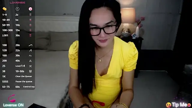 AsianSweetHeartxX live cam on StripChat