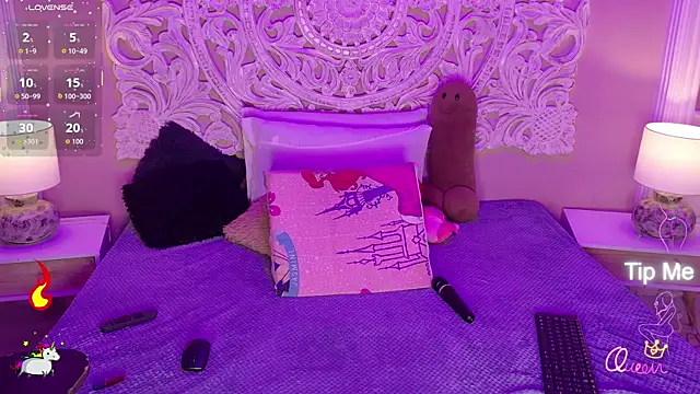 MalaikaBrown webcam