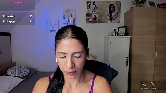 Veronikolsen- live cam on StripChat