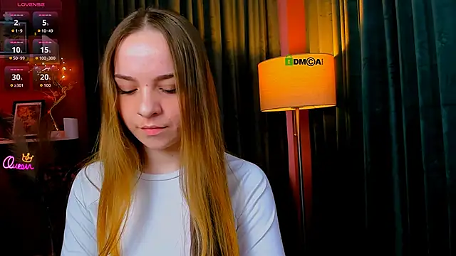 maddy_moah live cam on StripChat