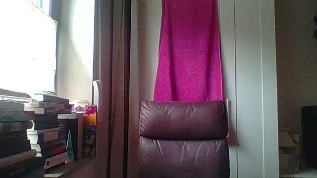 _squirty_cum_lady_ live cam on StripChat
