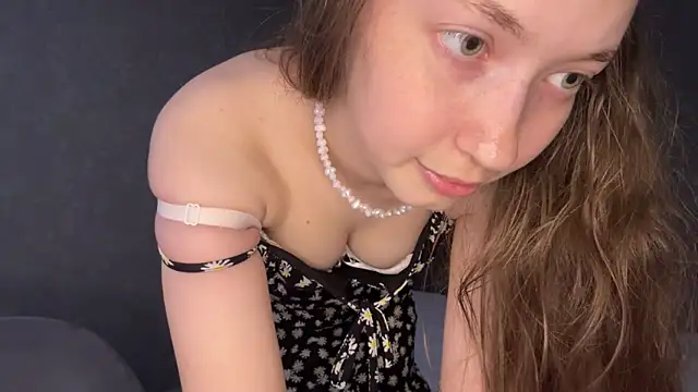 Emily_Mur_ live cam on StripChat