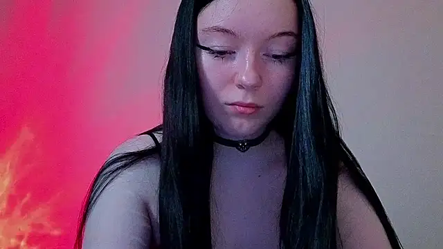 Naomi_Lanee
