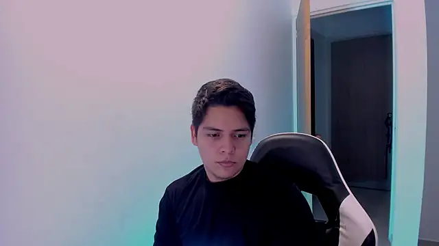 Asta_YunoXXX webcam