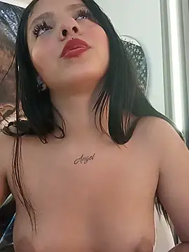_Carolyn webcam
