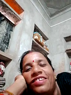 Anitarakkoli live cam on StripChat