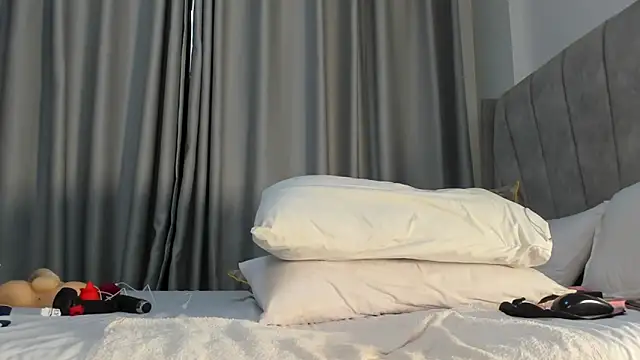 thee_sexy_goddess webcam