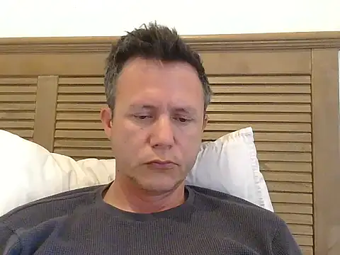 TroyDieselXXX live cam on StripChat